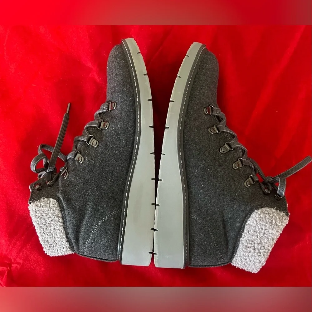 Dr. Scholl's Sentinel Charcoal Women's  Bootie Size 9 M - Picture 3 of 8